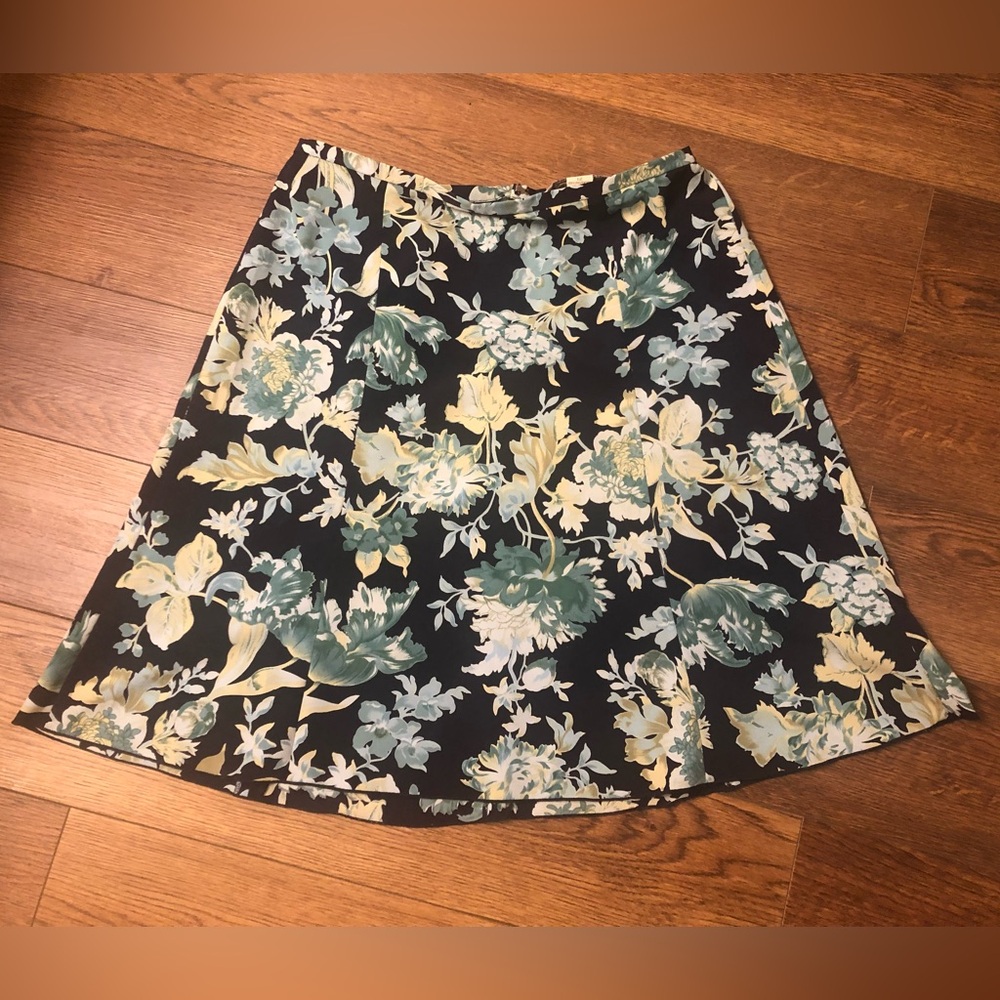 Norton McNaughton Black Floral A-Line Skirt
